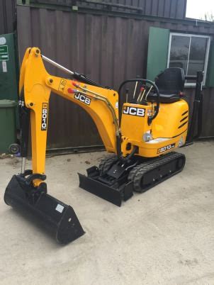 Royston Mini Digger Hire 